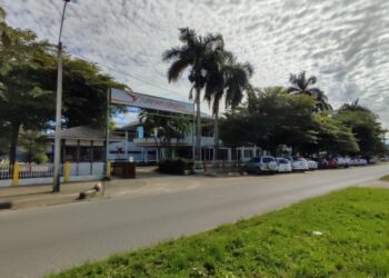 SLM hoofdkantoor 1 Het kort geding, die de directie van de Surinaamse Luchtvaart Maatschappij (SLM) heeft aangespannen tegen de bond, zal vrijdag weer voor de rechter gaan. “De rechter zal vrijdag zeggen, wanneer er een vonnis zal zijn”, zegt bondsvoorzitter Marcia Clumper.