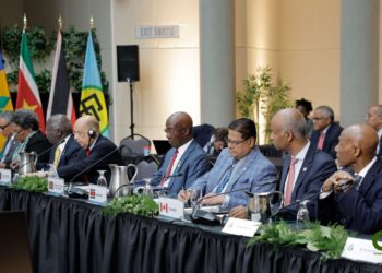 Santokhi Caricom Canada Er is volgens president Chandrikapersad Santokhi concrete actie nodig van de internationale gemeenschap om subsidies inzake klimaatfinanciering rechtstreeks aan de kwetsbaarste landen te verstrekken.