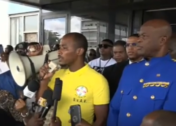 Screenshot 2024 06 12 153757 De rust in de tent bij de Energie Bedrijven Suriname is terug. Door tussenkomst van waarnemend president Ronnie Brunswijk zijn de plooien gladgestreken.