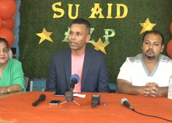 Su Aid inzameling 1 De Su Aid-campagne 2023 heeft SRD 4.362.112,37 opgeleverd voor de Neonatale Intensive Care Unit (NICU) van het Academisch Ziekenhuis Paramaribo (AZP). Bij de bekendmaking van de voorlopige eindstand, op 29 december 2023, werd een bedrag van SRD 4.300.000,- gemeld.