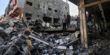 Nieuwe onderhandelingen over pauzes in Gaza-Gevechten: Internationale bezorgdheid en menselijk leed blijven toenemen
