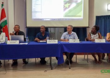 WhatsApp Image 2024 02 24 at 14.11.17 1 De Pensioenraad Suriname heeft onlangs haar openbare vergadering gehouden, waar cruciale voorstellen zijn gepresenteerd.