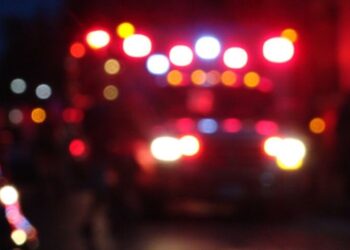 ambulance De weggebruiker M.F. die op woensdag 11 oktober 2023 over de Washingtonstraat kroop, is na te zijn overreden door een personenauto in het ziekenhuis overleden.