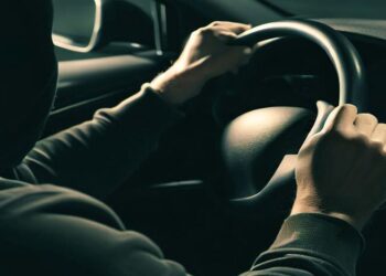 Nickerie geteisterd door autodief; verdachte aangehouden