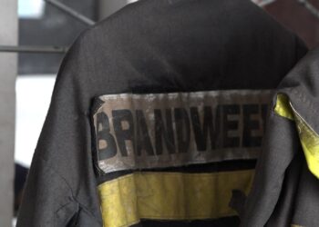 Slaapkamer in vlammen op: woningbrand in Mijnhooplaan treft Cubaanse bewoonster