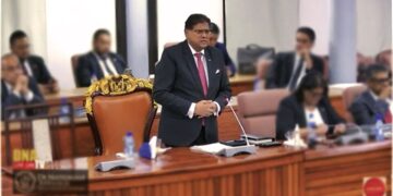 Regering treft urgente maatregelen om koers te stabiliseren