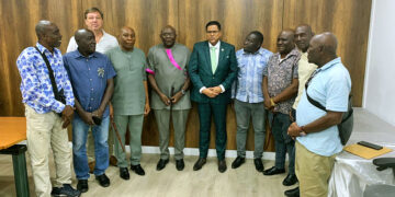 chan matawai President Chandrikapersad Santokhi heeft zijn steun toegezegd aan het Matawaigebied. Het staatshoofd heeft op maandag 12 februari 2024 bezoek gehad van Lesley Valentijn, grootopperhoofd der Matuariërs.