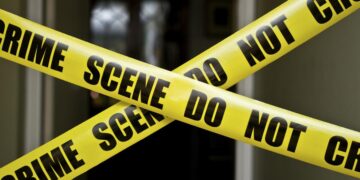 crimesceneistock000020049073bradcalkins 11 De politie van het bureau Paranam heeft in samenwerking met het Nationaal Leger op maandag 17 juni 2024 na een zoekactie het lijk van de 28-jarige S.J. ter hoogte van Kaaimankreek gesignaleerd en uit het water gehaald.