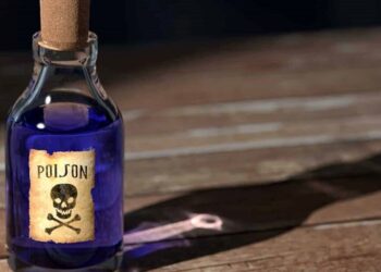 cyanide 1 1 De situatie met betrekking tot het gebruik van cyanide voor onder andere goudwinning in het binnenland geniet de aandacht van de staat. De afgelopen dagen zijn enkele belanghebbende autoriteiten in de media getreden over de situatie. Districtscommissaris Ludwig Mendelzoon van Brokopondo bevestigt dat de giftige stof getransporteerd wordt naar zijn bestuursgebied.