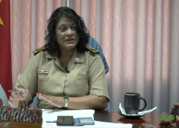 dcNickerie De projecten die door de regering in Nickerie zijn geïnitieerd voor de verdere ontwikkeling van het westelijk gelegen district, vorderen gestaag. President Chandrikapersad Santokhi heeft op vrijdag 30 juni een werkbezoek afgelegd aan het district. De burgermoeder geeft aan dat de elektrificatie van Giebelstraat, waarvoor het startsein op 25 april 2021 is gegeven, vlot verloopt. Het gaat om het westelijk en oostelijk gedeelte.