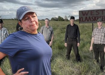 freedzaam0menno klaas 1 Het stichtingsbestuur van Stichting Landbouw Ontwikkeling Klaaskreek en Omgeving (LOKEO) is niet te spreken over de uitspraken van DNA-parlementariër Jennifer Vreedzaam. Vreedzaam zou woensdagmiddag, tijdens Bakana Tori van Lim FM, hebben aangegeven dat er vermoedelijk Mennonieten bezig zijn te West Klaaskreek met landbouwgronden.