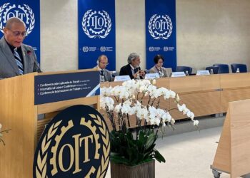 ilo awj Minister Steven Mac Andrew en de onderdirecteur Juridische- en Internationale Zaken van het ministerie van Arbeid, Werkgelegenheid & Jeugdzaken (AWJ), Glenn Piroe, hebben op dinsdagmiddag 11 juni 2024 in Genève, Zwitserland, een ontmoeting gehad met Ana Virginia Moreira Gomes, de pas aangestelde Regional Director van het ILO regionaal kantoor voor Latijns-Amerika en het Caribisch gebied.