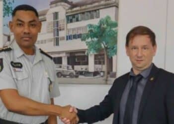 Korpschef ontvangt nieuwe olitie attaché van Brazilië