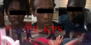 kps1 Een gemengd team van de politie en leden van de Beveiliging en Bijstandsdienst Suriname (BBS) hebben in de vroege ochtend van woensdag 17 april 2024 de drie verdachten E.K. (18), L.R. (22) en J.M. (22) ter zake een beroving in de Palmentuin aangehouden.