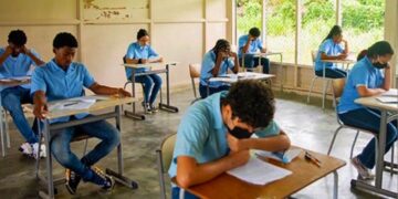 Leerlingen leerjaar 10 moeten examenmarkt organiseren