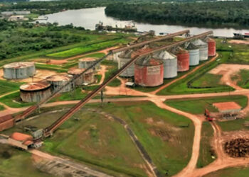 paranam industrie park web2 De American Chamber (AmCham) Suriname, bestaande uit Surinaamse bedrijven, is aangeschreven door een bedrijvencollectief waaronder Fernandes, VSH United en Baitali. Dit bedrijvencollectief zegt serieuze interesse te hebben om op korte termijn investeringen te plegen in het Paranam Industriepark.