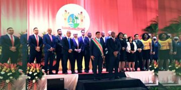 regering web 3 De huidige situatie in het land, na drie jaar verkiezingen, is heel erg ontmoedigend voor velen. Velen in de gemeenschap klagen over de kosten die gepaard gaan met het dagelijks levensonderhoud. Aan de andere kant zijn er anderen die vinden dat de regering probeert het land te halen uit de diepe crisis waarin het verkeerde bij de verkiezing van 25 mei 2020.