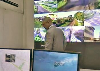 safecity 2 w Een groot deel van de monitoren van het command center van het Safe City programma is uitgevallen. Dit deelde DNA-lid Melvin Bouva dinsdag mee in het parlement tijdens de behandeling van de Wet Instelling Verkeersautoriteit.