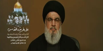 sayyed hassan nasrallah hezbollah Hezbollahleider Hassan Nasrallah heeft hard uitgehaald naar Israël nadat deze week herhaaldelijk communicatieapparaten waren ontploft in Libanon. Hij zei dat Israël alle rode lijnen heeft overschreden en zei dat het voorval gezien kan worden als een oorlogsdaad.