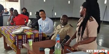 swm bestuurambtenaar web “Ons water is veilig en betrouwbaar”, zei SWM directeur Clifton Linga, maandagmiddag in het programma LIM FM, nadat hij eerder op de dag een Krutu had bezocht in het district Brokopondo.