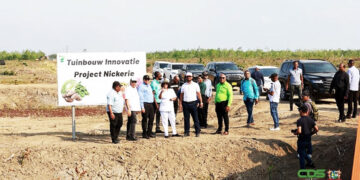 tuinbouw President Chandrikapersad Santokhi heeft aangegeven dat zijn regering er alles aan zal doen om de landbouwers in Nickerie te beschermen. Dit kwam naar voren tijdens zijn toespraak bij de loting van percelen aan tuinders in Nickerie.