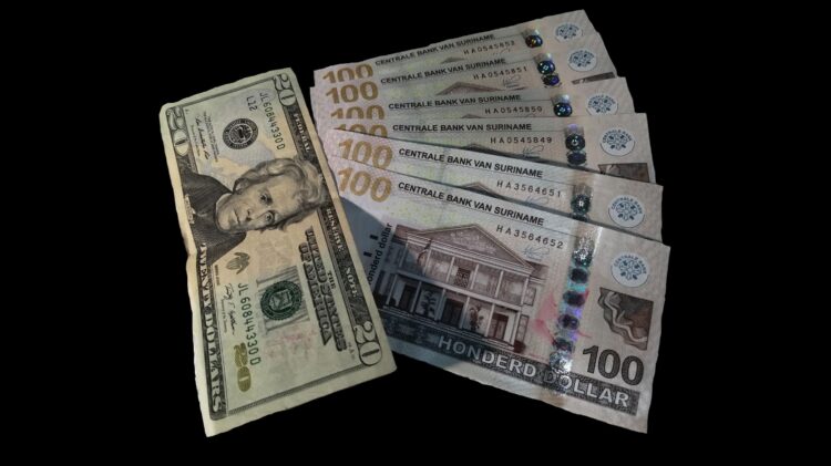 valuta web 1 POLITIEK & ECONOMIE | MISDAAD & POLITIE | INGEZONDEN | COLUMN & OPINIE | ENTERTAINMENT | SPORT | GEZONDHIED | KEY NEWS |