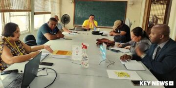 vids2 web De Vereniging van Inheemse Dorpshoofden in Suriname (VIDS) heeft minister David Abiamofo, van Natuurlijke Hulpbronnen (NH), woensdag geïnformeerd over de demarcatiekaarten van verschillende Inheemse gebieden.