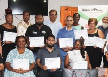 Tweede groep marktventers gecertificeerd in Voedselverpakking en etikettering