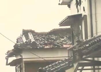Orkan Shan SHan japan De krachtige orkaan, Shanshan, heeft in Japan drie mensen het leven gekost, terwijl tientallen anderen gewond zijn geraakt. Veel huishoudens kampen bovendien met stroomuitval.