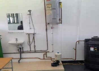SAO gawasa1 De Stichting Arbeidsmobilisatie en Ontwikkeling (SAO) heeft op vrijdag 23 augustus 2024 een deeloplevering gedaan van het project 'Upgrading afdeling Gas Water en Sanitair (GaWaSa)'.