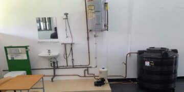 SAO gawasa1 De Stichting Arbeidsmobilisatie en Ontwikkeling (SAO) heeft op vrijdag 23 augustus 2024 een deeloplevering gedaan van het project 'Upgrading afdeling Gas Water en Sanitair (GaWaSa)'.