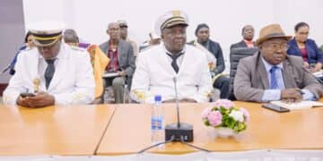 Santokhi verzekert geen Mennonieten; vraagt waakzaamheid traditioneel gezag