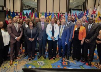 2024.09.09 11 BIBIS 01 CDCC TT Van 9 tot en met 11 september 2024 heeft minister Albert Ramdin van Buitenlandse Zaken, International Business en Internationale Samenwerking (BIBIS) deelgenomen aan de 30th Session of the Caribbean Development and Cooperation Council (CDCC) te Port of Spain, Trinidad & Tobago.