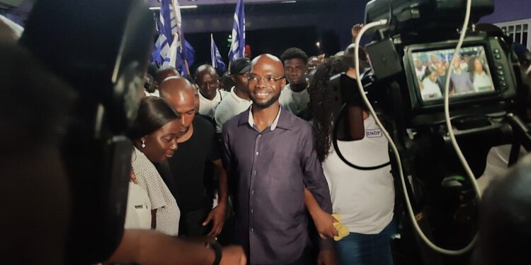 andre misiekaba2 Minister Misiekaba schetst een zorgwekkend beeld van de Surinaamse gezondheidszorg: hoge ziektelast, financiële problemen en een versnipperde sector die dringend om herstel vraagt. De uitdagingen zijn groot, maar er komt verandering aan - Lees meer en laat een reactie achter...