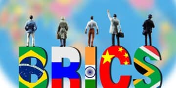 f0a73224 bd5d 4e87 8eed a69b3843a51a Turkije heeft officieel een verzoek ingediend om toe te treden tot de BRICS, een samenwerkingsverband van opkomende economieën. Dit werd bevestigd door een woordvoerder van president Recep Tayyip Erdoğan. Eerder meldden anonieme bronnen aan persagentschap Bloomberg dat Turkije een dergelijke aanvraag had ingediend.
