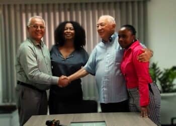 tbl stichting De Suriname Film Commission is officieel opgericht en voegt een nieuwe dimensie toe aan de lokale filmsector. Carlo Jadnanansing is benoemd als eerste voorzitter van de stichting en zal deze rol voor een periode van twee jaar vervullen. Binnenkort zullen ook de overige bestuursleden en de leden van de raad van advies worden aangesteld.