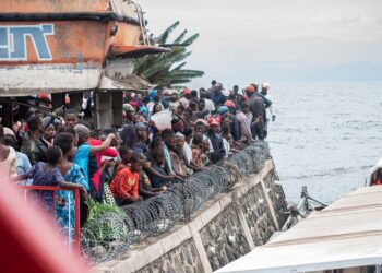 WhatsApp Image 2024 10 03 at 4.09.17 PM Op het Kivumeer in het oosten van de Democratische Republiek Congo is een passagiersschip vergaan. De gouverneur van Zuid-Kivu meldt dat er zeker 78 doden zijn, maar het dodental kan nog verder oplopen. Volgens de autoriteiten waren er 278 mensen aan boord.