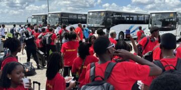 WhatsApp Image 2024 10 23 at 2.57.29 PM Suriname mikt op winst tijdens Inter-Guyanese Spelen. De Surinaamse sportdelegatie, bestaande uit 127 personen, is vastberaden om te schitteren tijdens de Inter-Guyanese Spelen 2024, die plaatsvinden in Cayenne, Frans-Guyana.