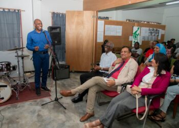 Nieuwaanbod van certificaatcursussen en modulair systeem met typisch Surinaamse muziekstijlen