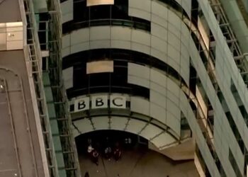 Honderd BBC-medewerkers uiten kritiek op berichtgeving over Gaza