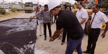 Wegenrehabilitatie in Saramacca in volle gang