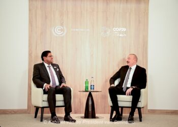 President Santokhi bespreekt samenwerkingskansen met president Aliyev van Azerbeidzjan