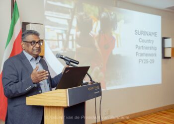 Wereldbank en Suriname onthullen vijfjarenplan voor duurzame ontwikkeling