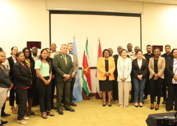 Defensie organiseert succesvolle workshop voor bewustwording en toetreding tot de ICSANT1 Het ministerie van Defensie heeft op vrijdag 6 december in samenwerking met het United Nations Office on Drugs and Crime (UNODC) een succesvolle workshop georganiseerd om bewustwording te creëren over de mogelijke toetreding van Suriname tot de International Convention for the Suppression of Acts of Nuclear Terrorism (ICSANT).
