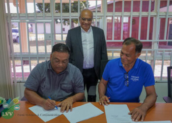 LVV291124 RIJSTSECTOR 01 De rijstsector van Suriname heeft met de ondertekening van een overeenkomst voor een betrouwbare kostprijscalculatie een belangrijke stap gezet.