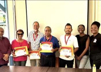 sges fotowinnaars Surinaamse monumenten staan opnieuw in de internationale schijnwerpers dankzij de Wiki Loves Monuments fotowedstrijd 2024, waarvan de winnaars op 5 december 2024 zijn bekendgemaakt bij de Stichting Gebouwd Erfgoed Suriname (SGES).
