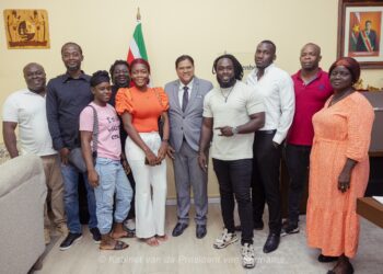 werkgroep Albina De presidentiële werkgroep ‘Albina in Ontwikkeling’ heeft dinsdag 3 december 2024 een update gegeven aan president Chandrikapersad Santokhi over haar recente activiteiten.