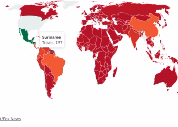 Screenshot 2025 01 29 204912 Behalve illegaal in een land vertoeven, kan iemand ook een land worden uitgezet doordat die in het criminelen circuit is belandt. Dat moet ook goed gecommuniceerd worden, merkt Ramdin op, zodat er nodige maatregelen en opvang getroffen kunnen worden. De BIBIS-minister verwacht wel dat er goede communicatie zal komen vanuit de Verenigde Staten omdat beide landen, naar inziens van hem, goede betrekkingen met elkaar hebben. Het wachten is voor Ramdin op een officiele melding als er werkelijk sprake is van het deporteren van Surinamers uit de VS terug naar hun thuisland.