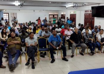 WhatsApp Image 2025 01 05 at 3.26.56 PM Wayne Telgt is tijdens een drukbezochte algemene ledenvergadering (alv) in het Lalarookh-gebouw van de Organisatie van Bus- en Boothouders in Suriname (OBS) met algemene stemmen gekozen tot voorzitter.