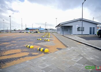 WhatsApp Image 2025 01 24 at 14.05.59 Met de oplevering van het nieuwe Trucking Center heeft N.V. Havenbeheer een belangrijke stap gezet in de modernisering van de logistieke infrastructuur in Suriname.